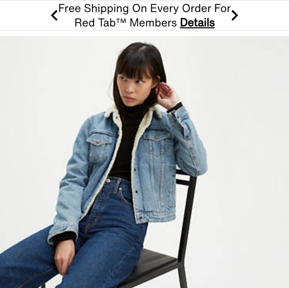 Levi's Jean jacket Small